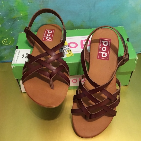New, Brown Strap Sandals Size 8 - Picture 3 of 6